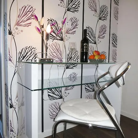 Katarina بيت ضيافة بيتريتْشاني