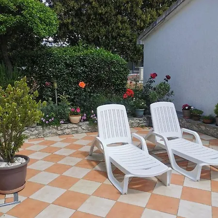 Katarina Guest house 3*