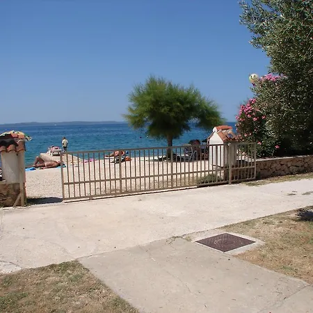 Katarina Guest house 3*