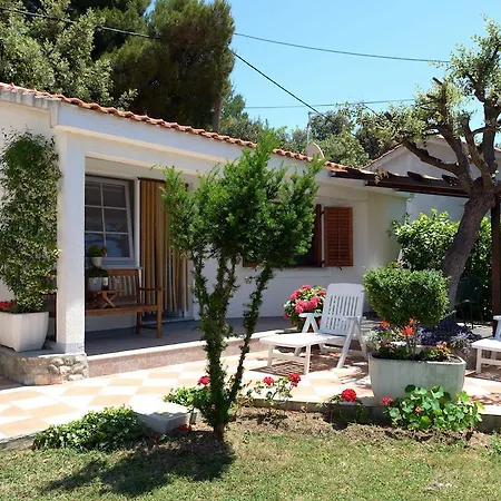 Katarina Guest house