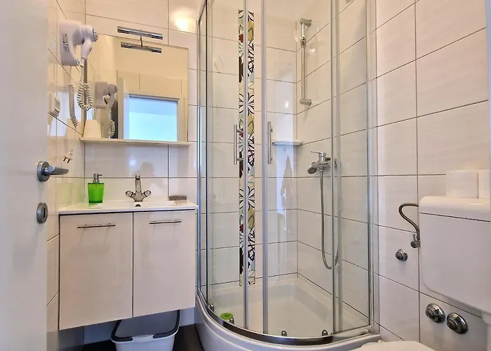 게스트하우스 Katarina 돈제페트레케인